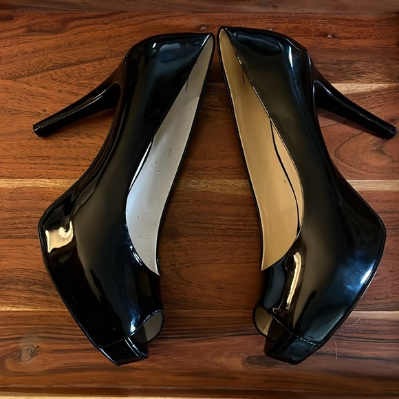 NIB • NINE WEST PLATFORM PEEP TOE SHOES - Picture 8 of 11